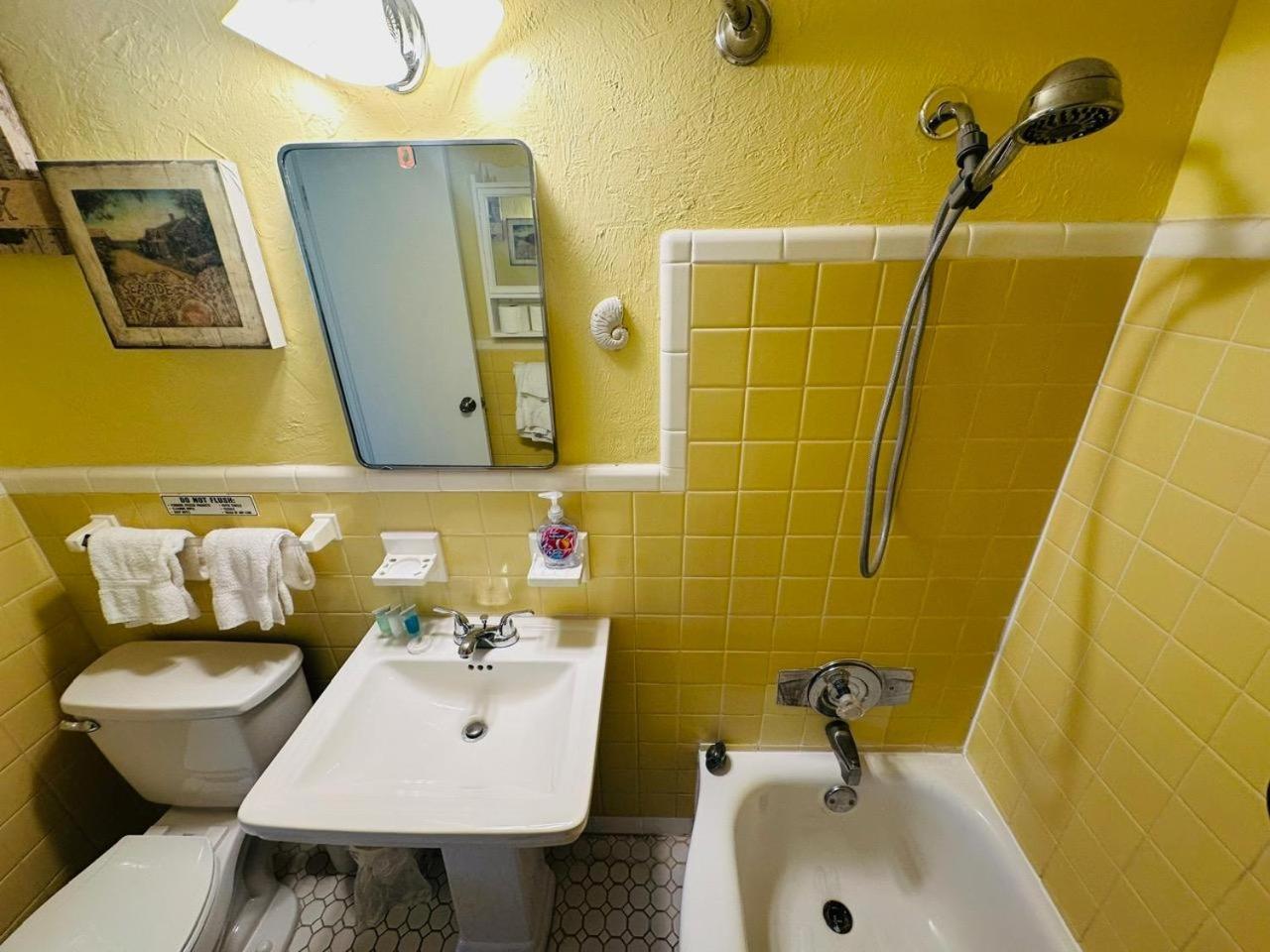 Redington On The Beach Sea Rocket Wifi Parking 14 Villa St. Pete Beach Exterior photo